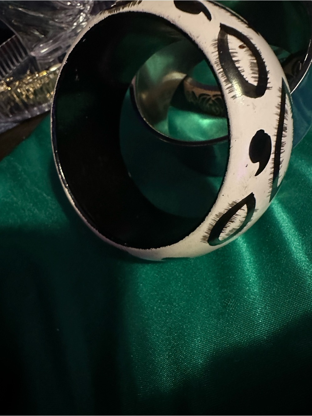 5 random bangles. Assorted colors. - Picture 2 of 6